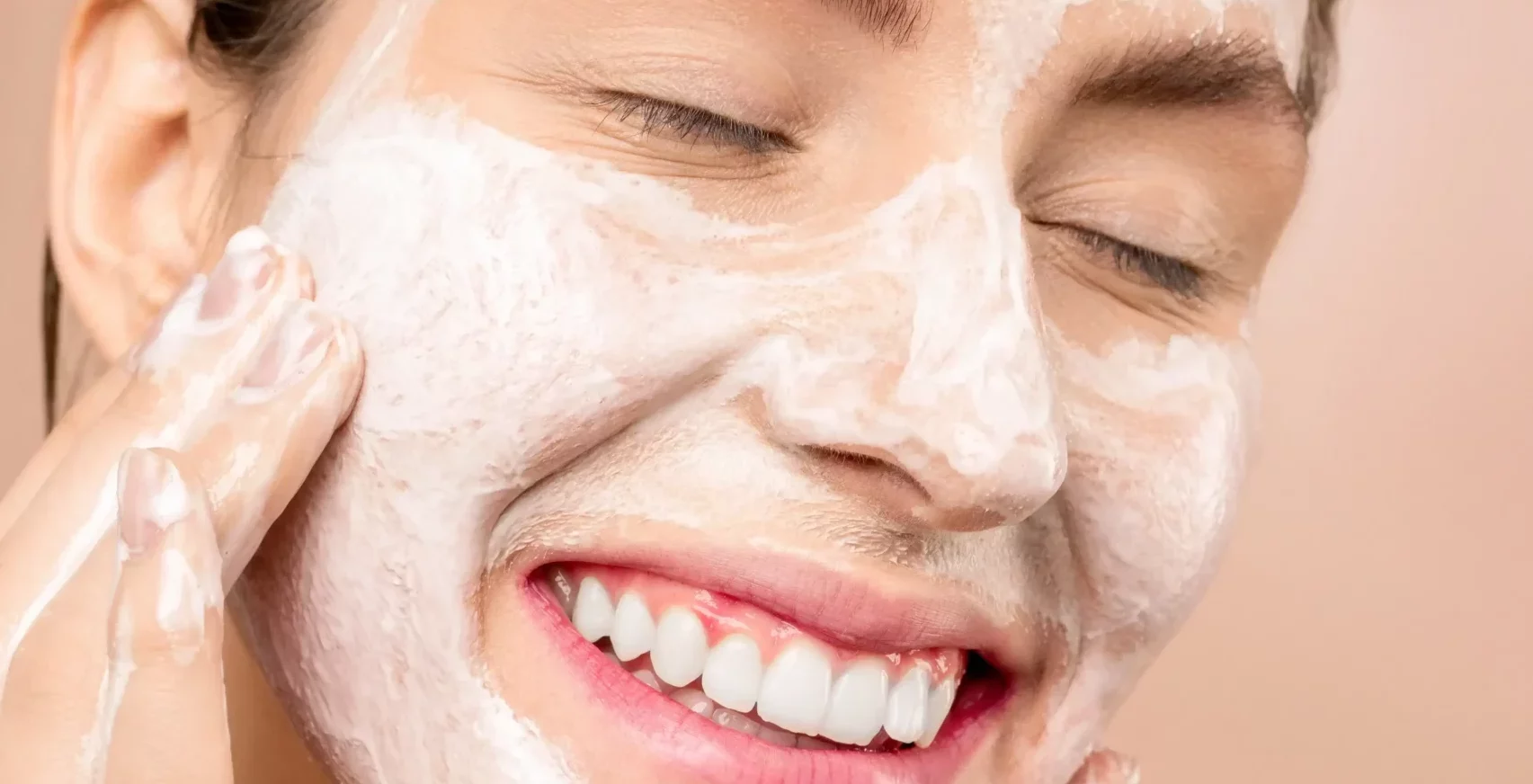 טיפים לעור פנים נקי וחלק