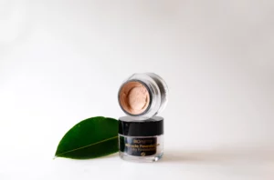Miracle Foundation - מייק-אפ קטיפתי ביופפטיקס - biopeptix
